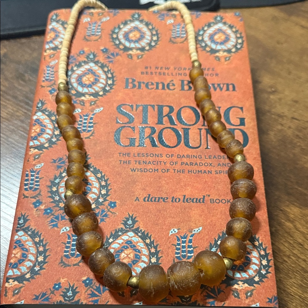 Elegant natural beaded and Amber stone necklace